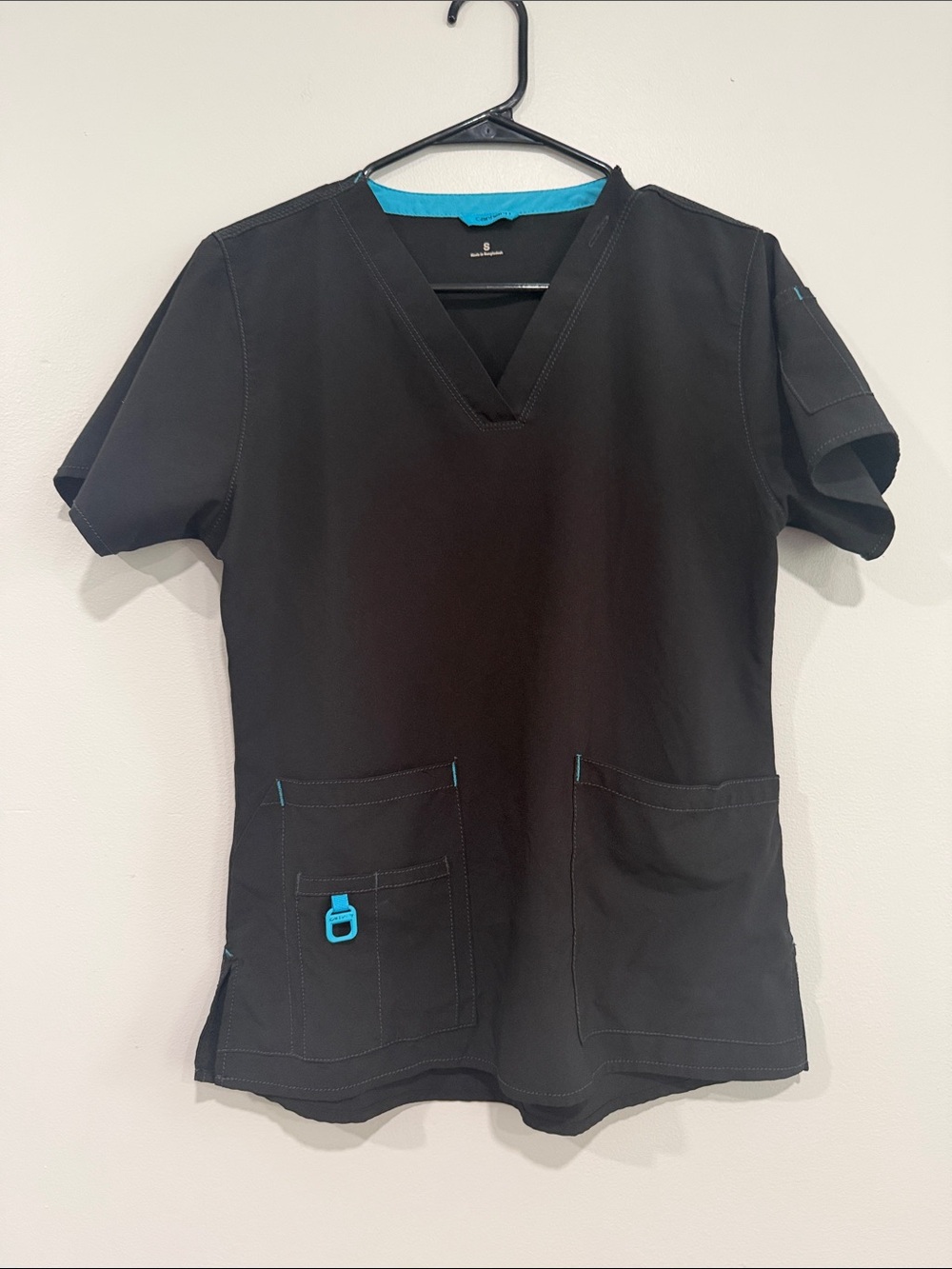 Carhartt Scrub top